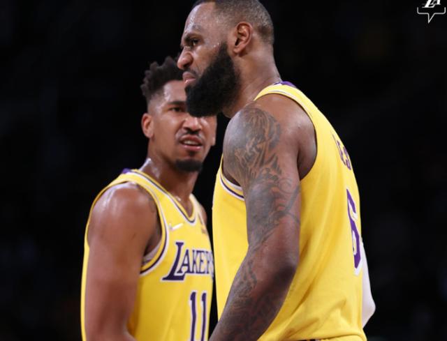 九游体育-近5场进攻效率联盟第2 老詹才是湖人进攻唯一答案