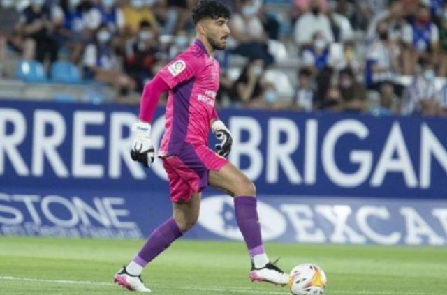 【2021亚洲金球奖】刚和武磊擦肩而过的伊朗门将