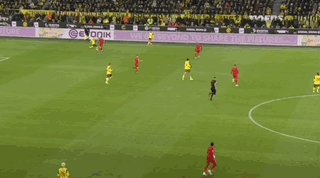 1733026781067091528.gif 多特战平拜仁收获好评 吉滕斯闪光沙欣战术对头