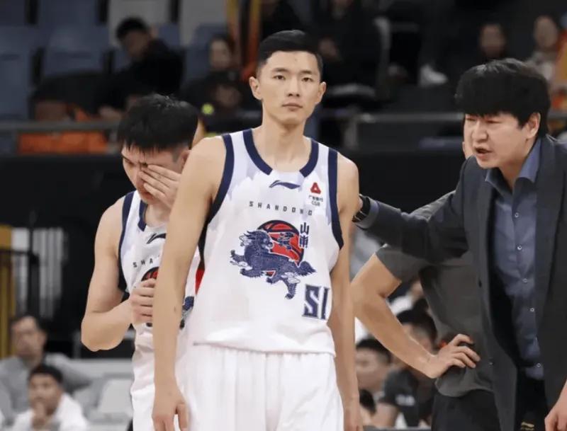 九游体育app-山东89-88淘汰浙江3喜1忧！鲍威尔+陈林坚打出价值，珀赛尔好状态